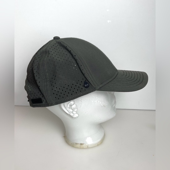 Melin A Game Hat Cap Hydro Adjustable Performance Snapback Breathable 58cm Green